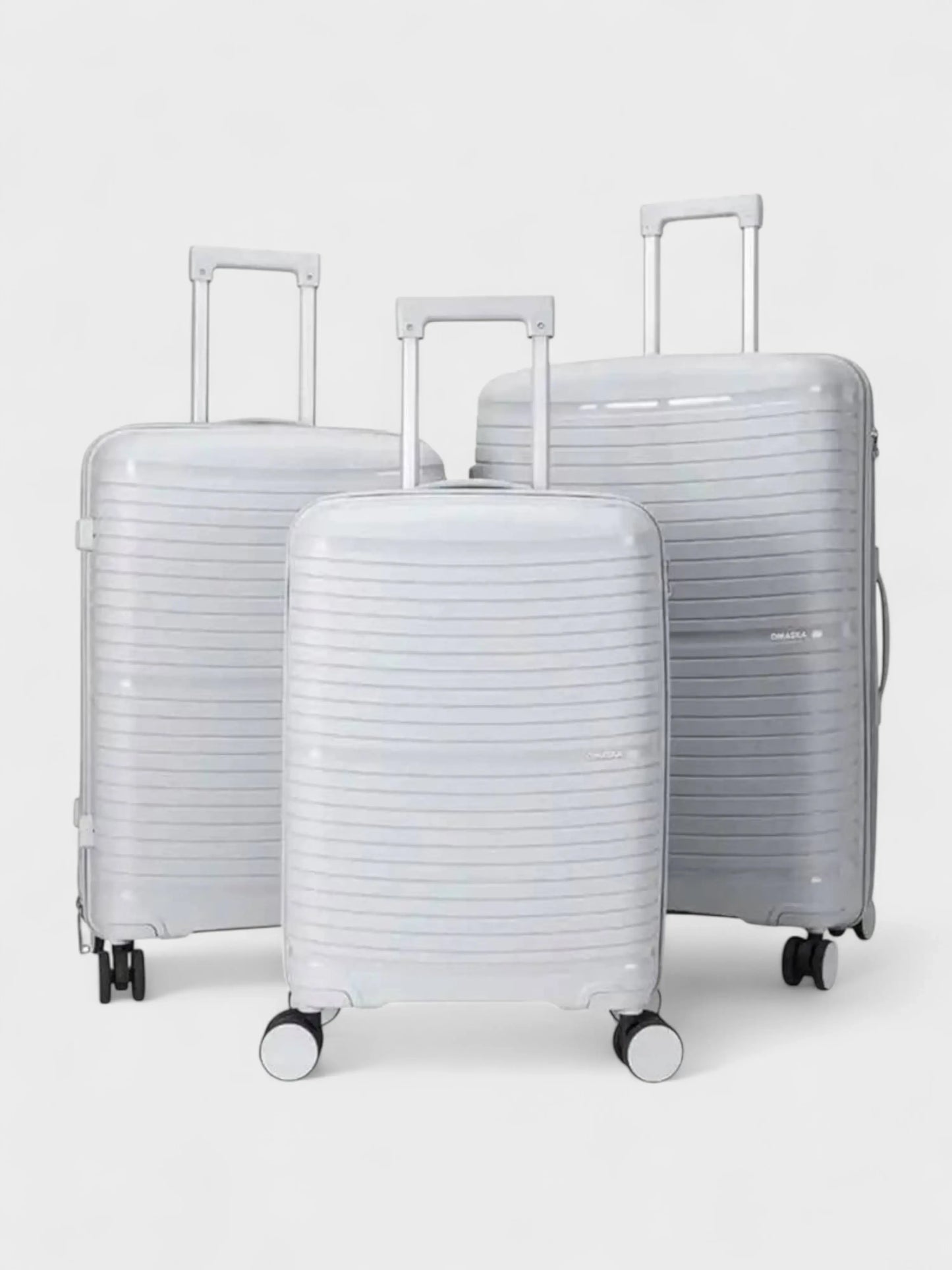 Travel Ease Unbreakable Set Of 3 - Size: 28", 24" & 20"