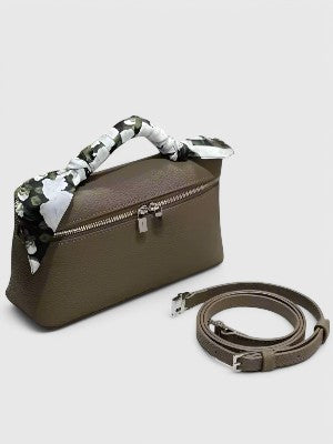 Elegant Mini Carry