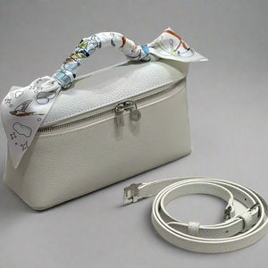 Elegant Mini Carry