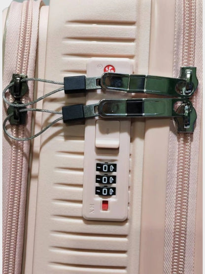SwiftAccess Luggage Set Of 3