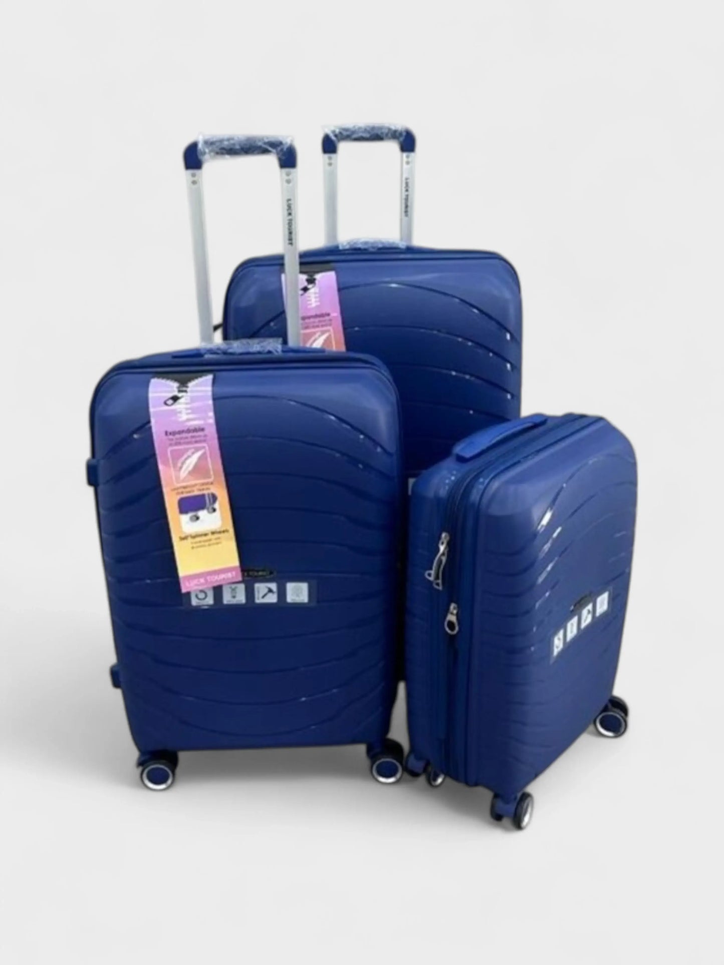 Voyage Unbreakable 3-Piece Luggage Set – Size: 28", 24", 20"
