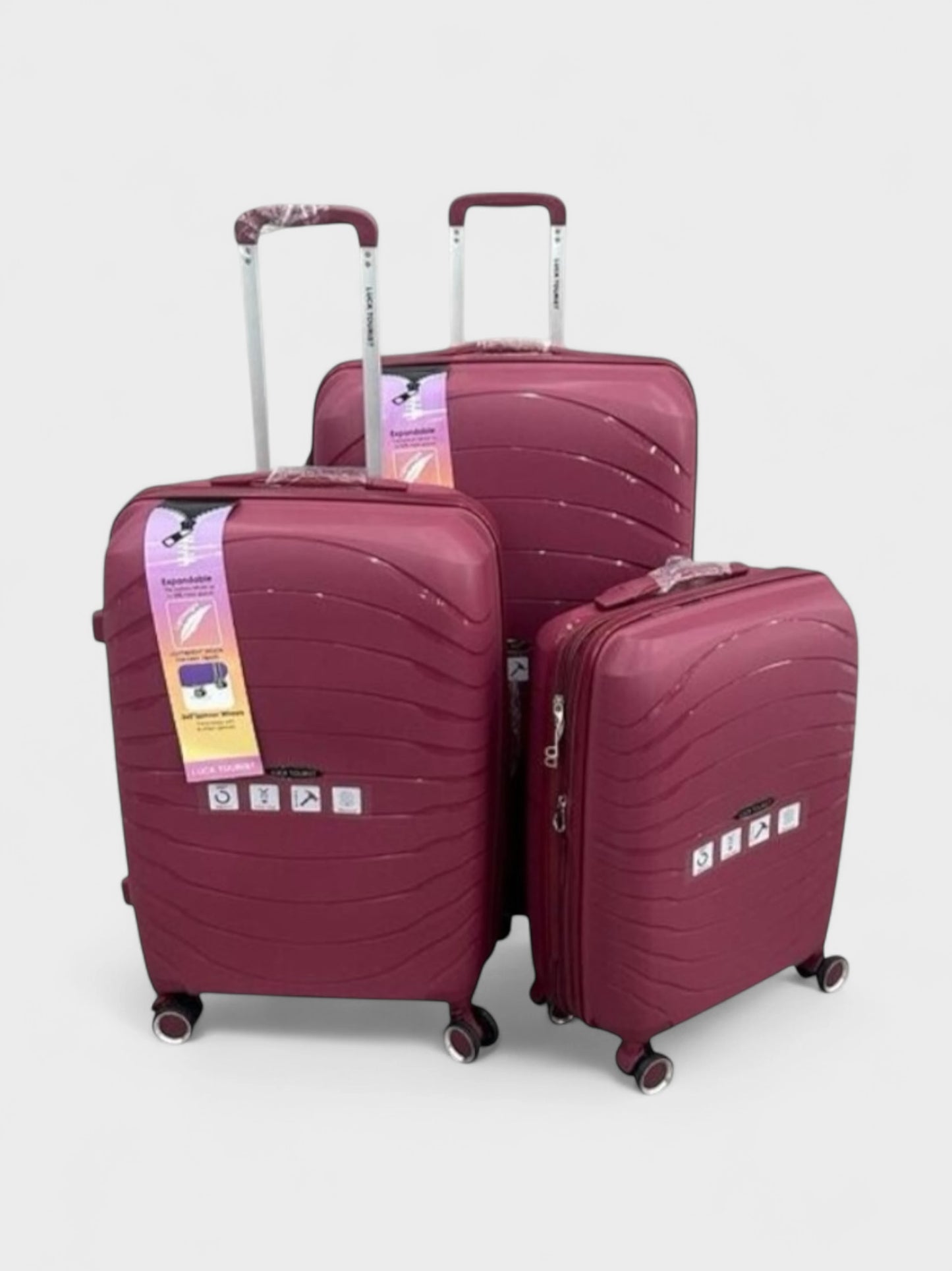 Voyage Unbreakable 3-Piece Luggage Set – Size: 28", 24", 20"